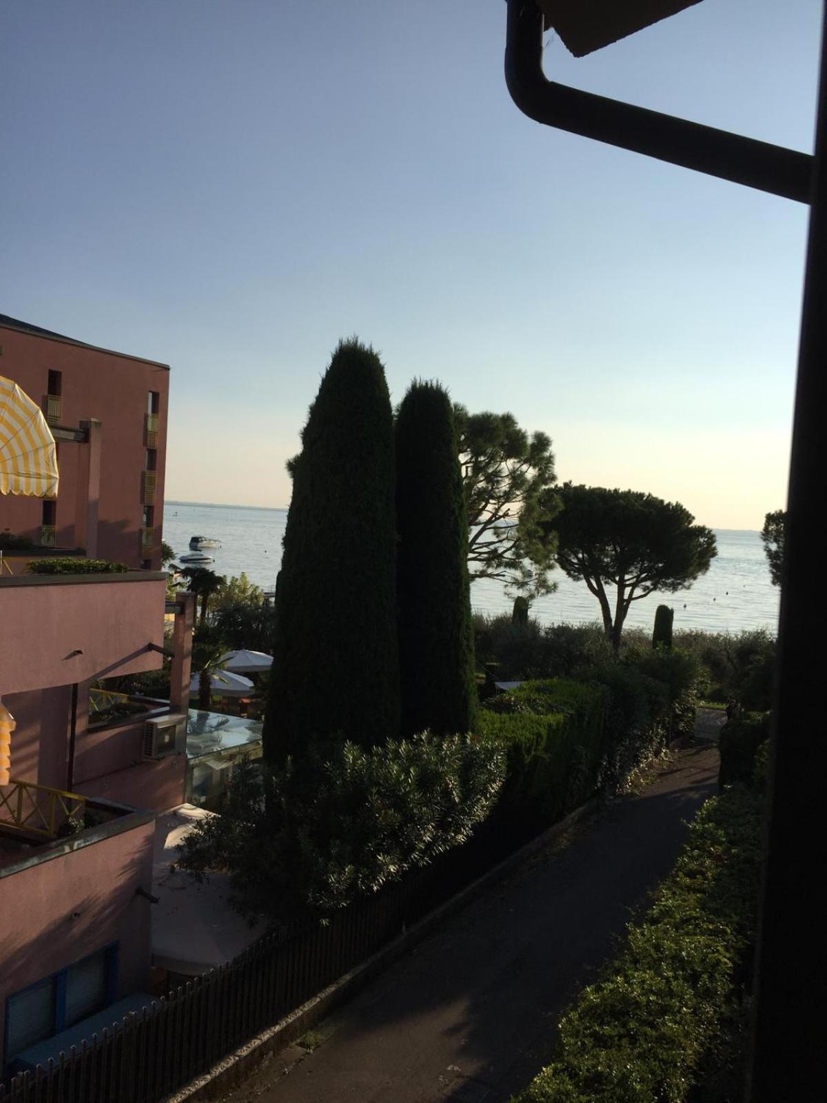 Apartment Antonio Bardolino